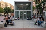  La huelga en las bibliotecas de Barcelona amenaza la Selectividad