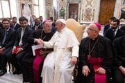 Ginés García Beltrán, obispo diocesano y el Papa Francisco.