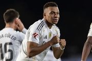  Mbappé y Vinicius, señalados en una noche tensa en el Santiago Bernabéu
