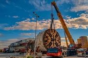 La cabeza de la tuneladora en la Gran Via de Barcelona