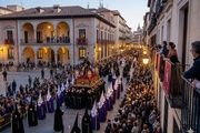  Madrid vive su Jueves Santo con procesiones, saetas y cortes en el centro