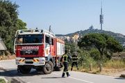 Bomberos de Barcelona durante la campaña forestal en Collserola