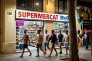 Uno de los supermercados 24 en Barcelona