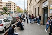  La escasez de examinadores de tráfico deja a más de 85.000 personas en Cataluña esperando para sacarse el carnet