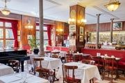 El interior de esta cafetería histórica en Madrid.