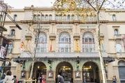  El Liceu transforma Manon Lescaut en un drama migrante con Asmik Grigorian