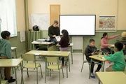  Un docente dando clase