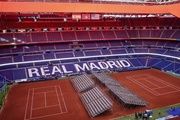  Estadio Bernabeu con pistas de tenis