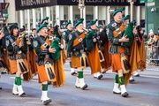  Madrid transforma su fin de semana con luz, desfiles y cultura en la calle