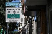 Un cartel indica la zona de bajas emisiones 360 del Distrito Centro, en Madrid (España), en una imagen de archivo